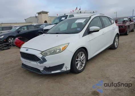 2016 Ford Focus Se z USA, uszkodzony, nr VIN 1FADP3K27GL399677